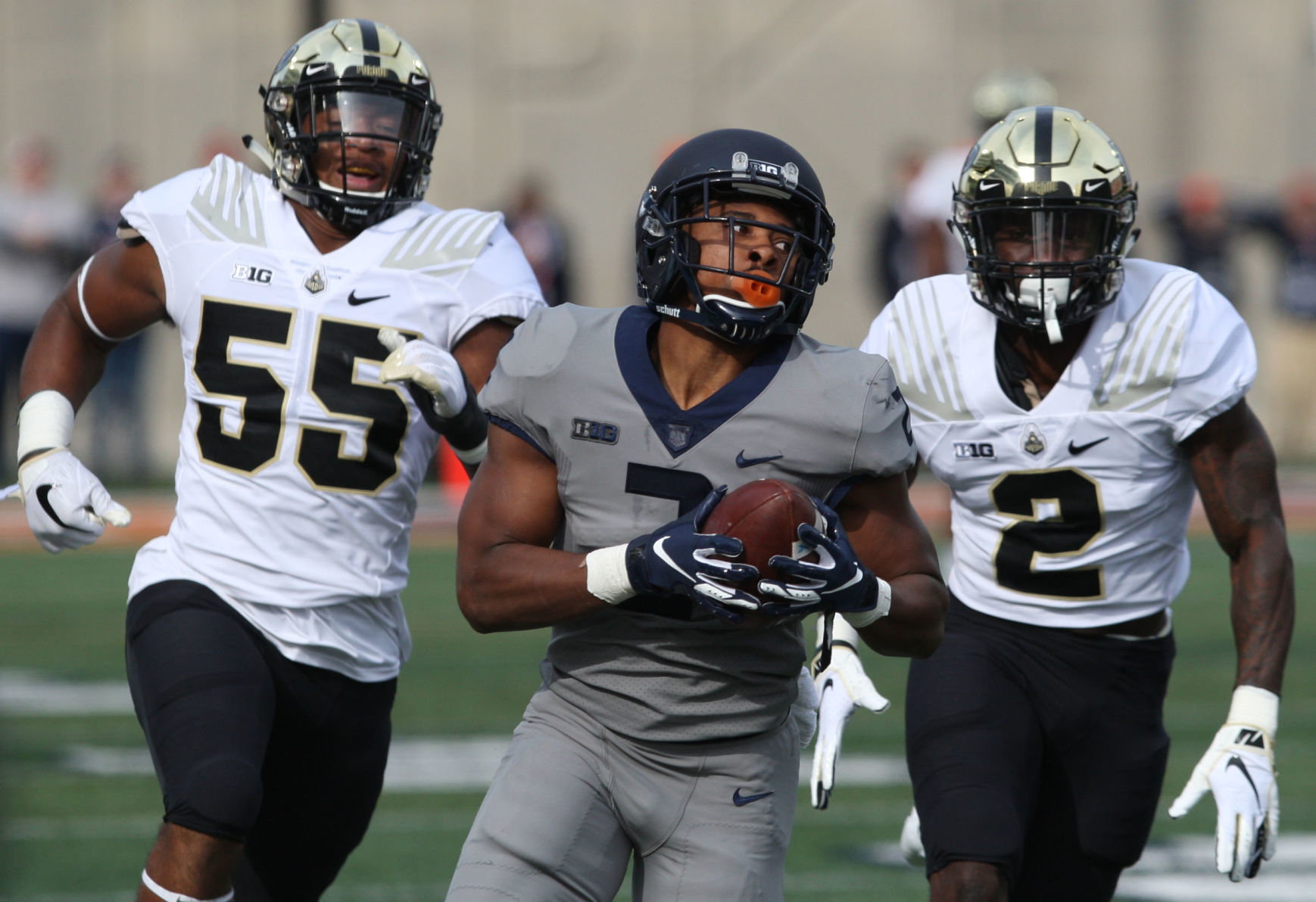 Illinois vs Purdue football 1 10.13.18.jpg